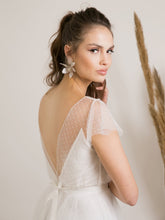 Load image into Gallery viewer, Graceful boho wedding dress