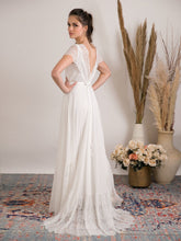 Load image into Gallery viewer, Dreamy Boho wedding dress