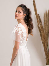 Load image into Gallery viewer, Rustic boho wedding dress