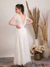 Load image into Gallery viewer, Rustic boho wedding dress