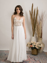 Load image into Gallery viewer, Delicate boho wedding dress for a women who wants to feel free and comfortable
