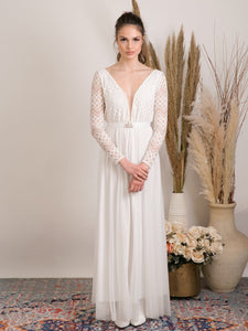 Long sleeves wedding dress