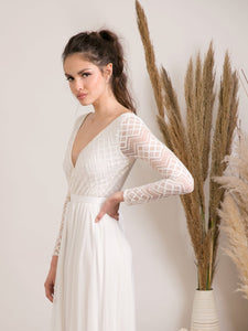 Long sleeves wedding dress