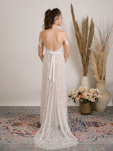 Load image into Gallery viewer, Delicate lace wedding dress
