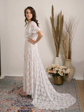 Load image into Gallery viewer, Bohemian lace wedding dress
