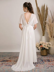 effortlessly beautiful bohemian wedding dress