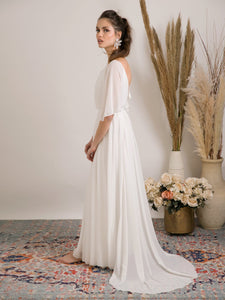 effortlessly beautiful bohemian wedding dress